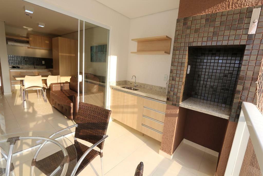 Casa Da Madeira E Descont O Em Ingressos Nos Parques Caldas Novas